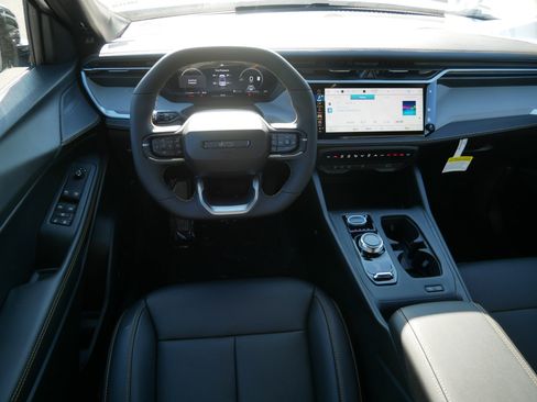 New 2026 Jeep Cherokee Overland AWD/4WD image 12