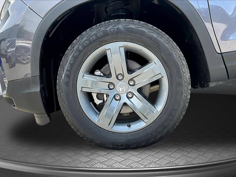 Used 2023 Honda Ridgeline RTL-E image 32