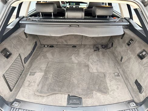 Used 2007 BMW 530xi Wagon image 26
