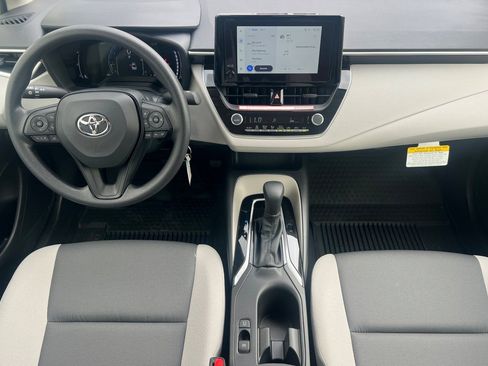 New 2026 Toyota Corolla LE image 10