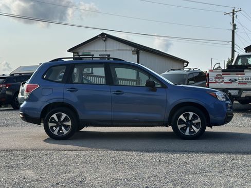 Used 2018 Subaru Forester 2.5i w/ Alloy Wheel Package AWD/4WD image 2