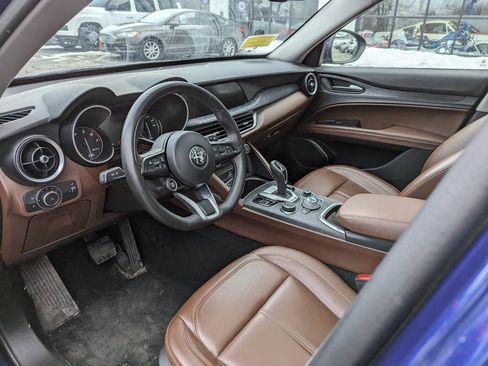 Used 2021 Alfa Romeo Stelvio Sprint w/ Sun & Sound Package image 3