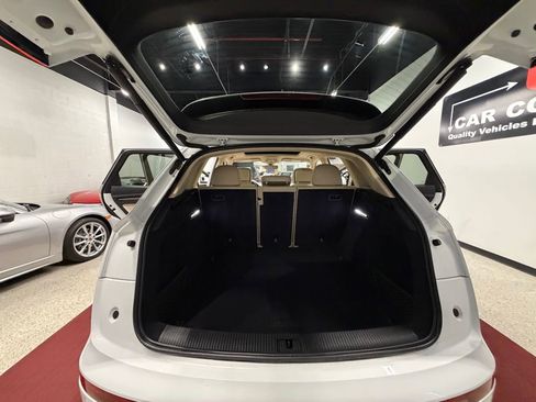 Used 2021 Audi Q5 2.0T Premium Plus w/ Premium Plus Package AWD/4WD image 47