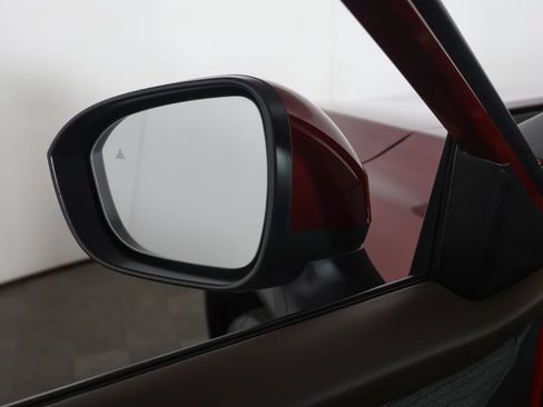 Used 2023 Nissan Rogue SV AWD/4WD image 29