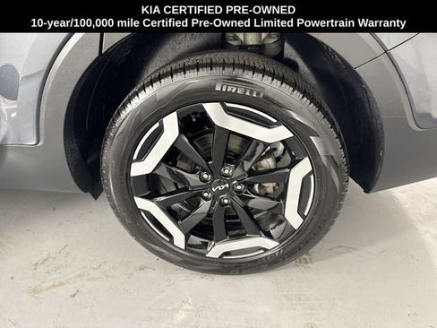 Certified 2024 Kia Telluride S w/ S Sunroof Package AWD/4WD image 5