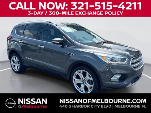 Used 2019 Ford Escape Titanium FWD image 1
