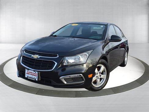 Used 2016 Chevrolet Cruze LT image 1