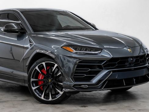 Used 2020 Lamborghini Urus image 8
