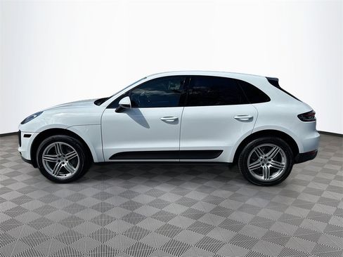 Used 2020 Porsche Macan S image 9