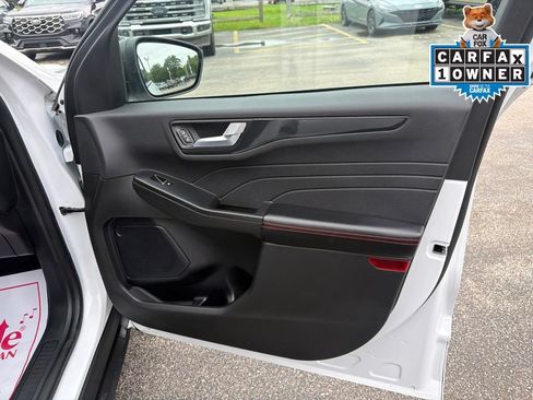 Used 2023 Ford Escape ST-Line w/ Tech Pack #1 AWD/4WD image 22