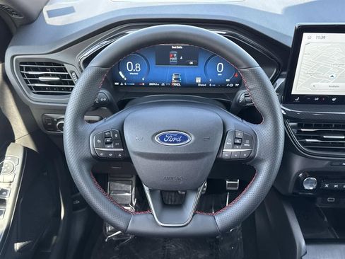 Used 2024 Ford Escape ST-Line Elite w/ Premium Technology Package image 10