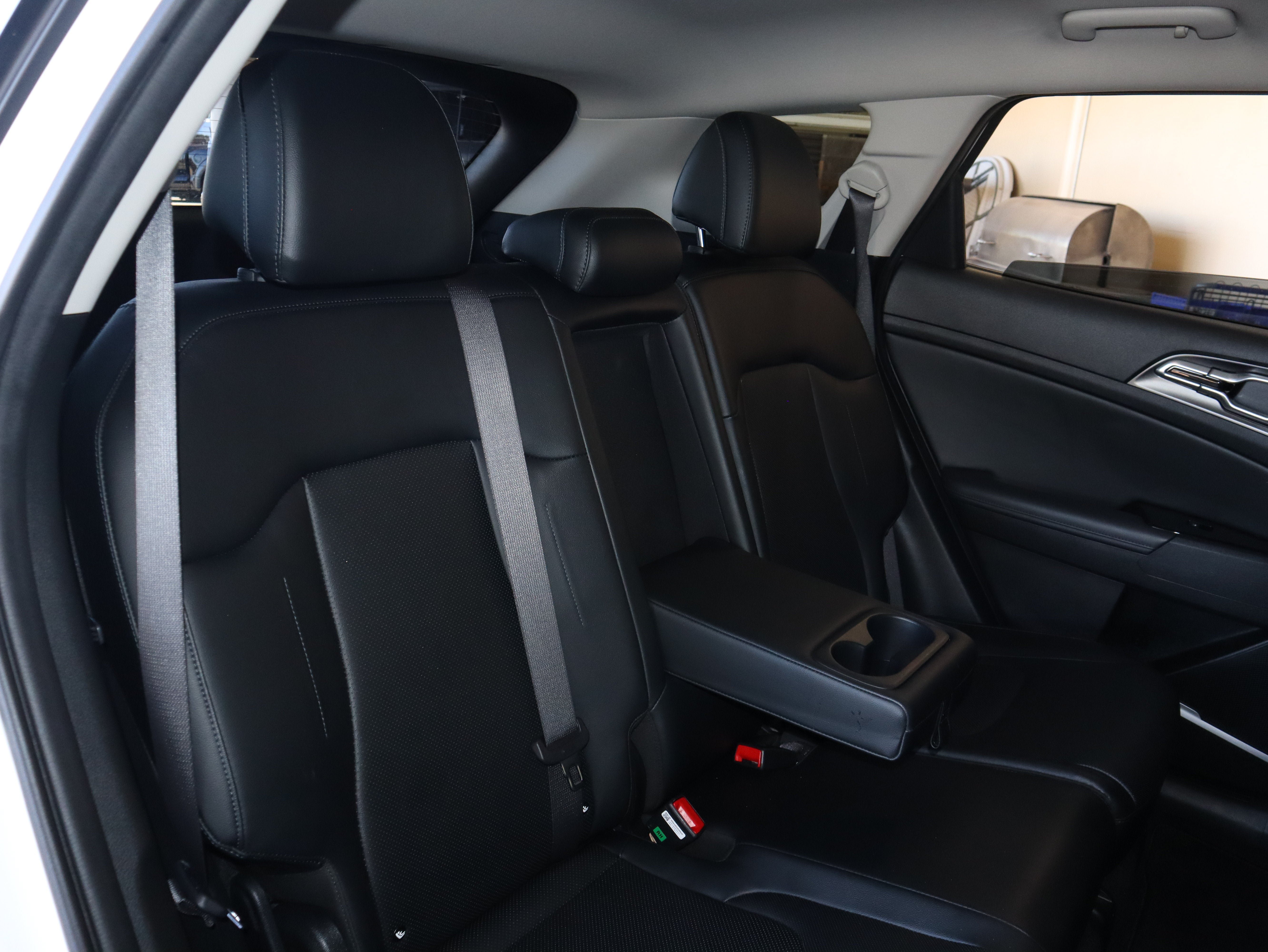 Used 2023 Kia Sportage EX FWD image 41