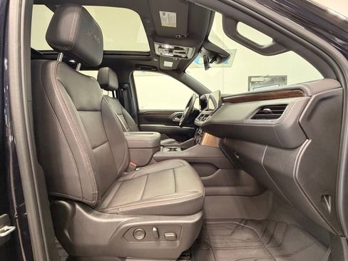 Used 2023 Chevrolet Tahoe High Country AWD/4WD image 17
