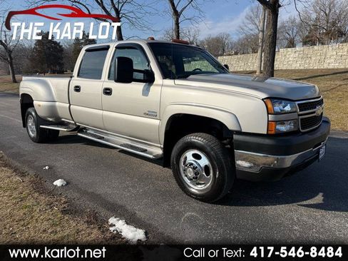 Used 2006 Chevrolet Silverado 3500 LT w/ Heavy-Duty Power Package image 1