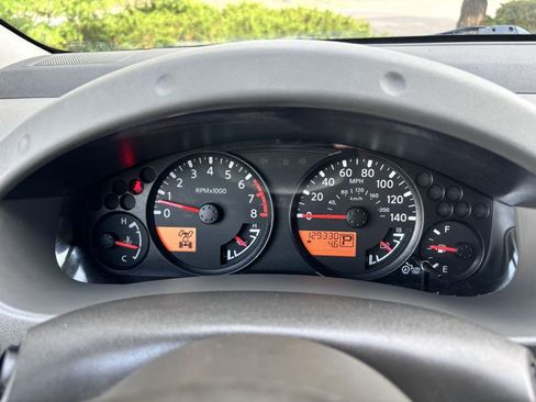 Used 2015 Nissan Xterra X image 22