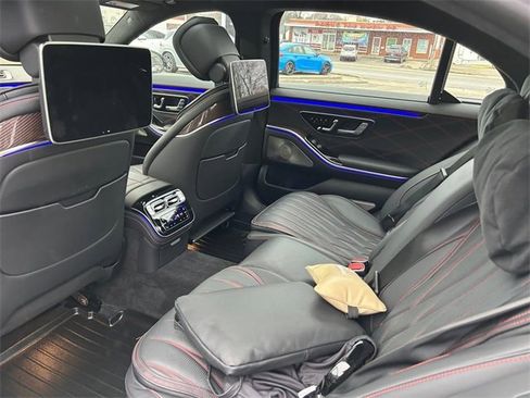 Used 2024 Mercedes-Benz S 63 AMG S image 14