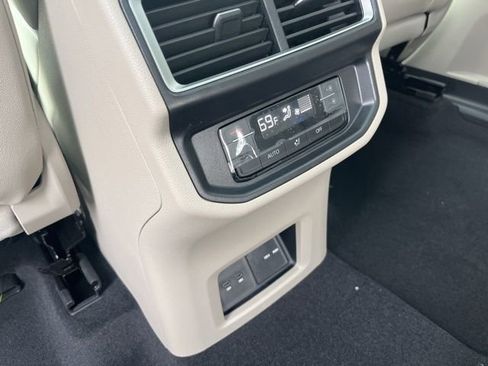 New 2026 Volkswagen Atlas SE image 26