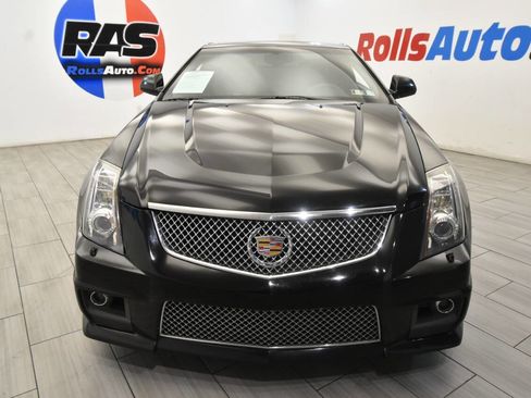 Used 2011 Cadillac CTS V w/ Wood Trim Package image 8