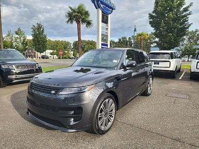 New 2026 Land Rover Range Rover Sport Dynamic SE