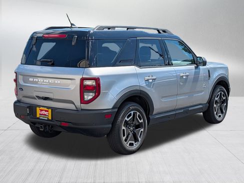 Used 2023 Ford Bronco Sport Outer Banks w/ Tech Package AWD/4WD image 7