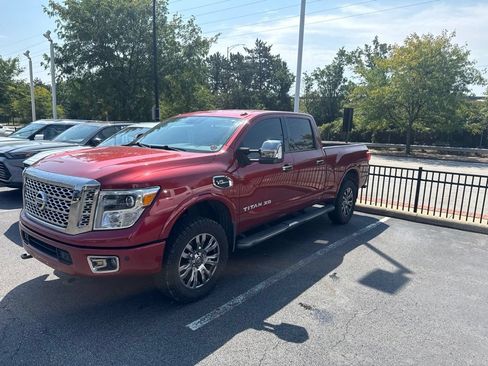Used 2017 Nissan Titan XD AWD/4WD image 1