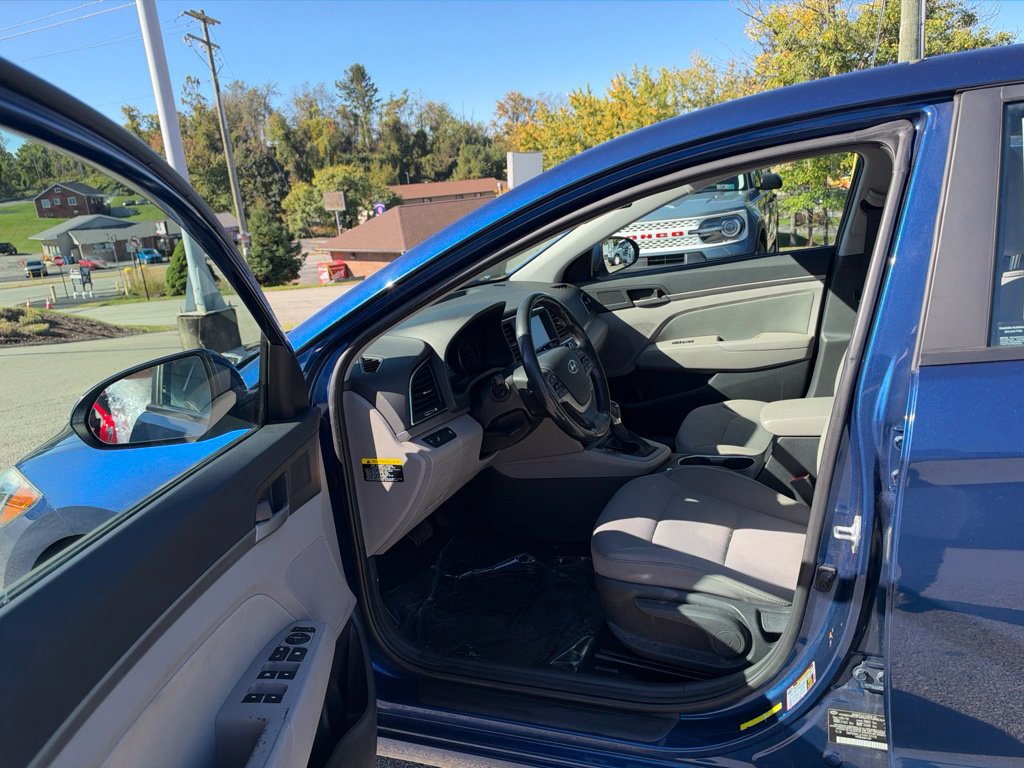 Used 2017 Hyundai Elantra ECO w/ Cargo Package FWD image 16