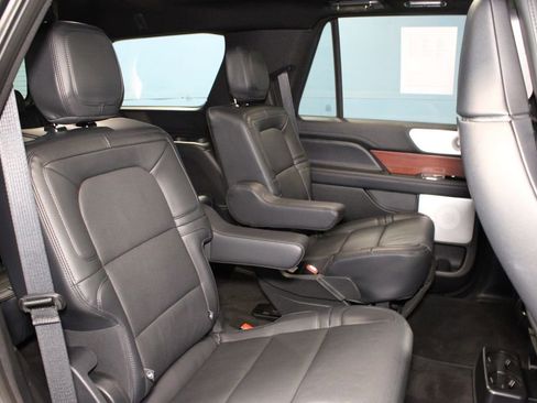 Used 2024 Lincoln Navigator Reserve image 26