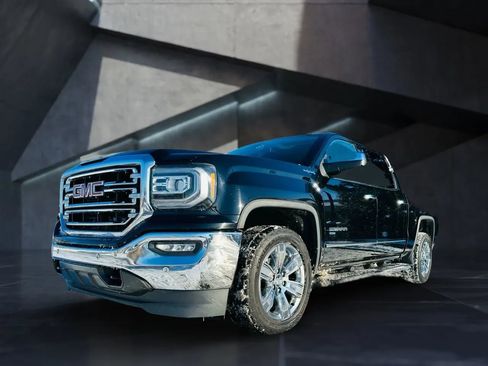 Used 2018 GMC Sierra 1500 SLT image 4
