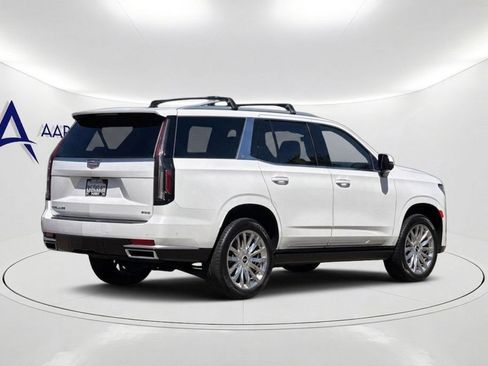 Used 2021 Cadillac Escalade Premium Luxury w/ Driver Assist Tech Package AWD/4WD image 7