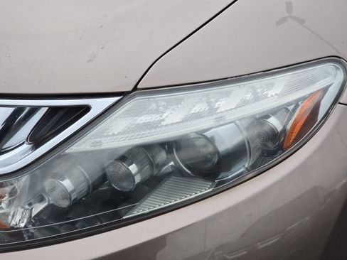 Used 2010 Nissan Murano SL w/ Leather Pkg image 29