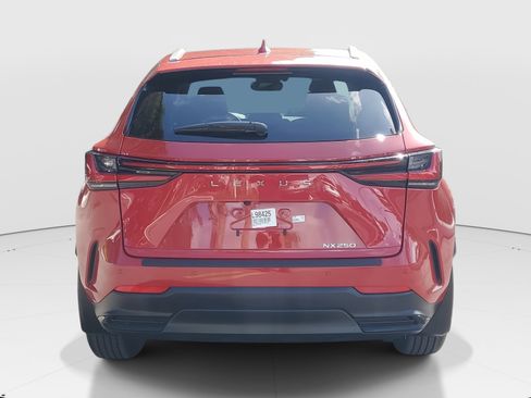 Certified 2025 Lexus NX 250 FWD image 6