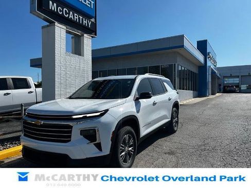 New 2026 Chevrolet Traverse LT w/ LPO, Floor Liner Package AWD/4WD image 1