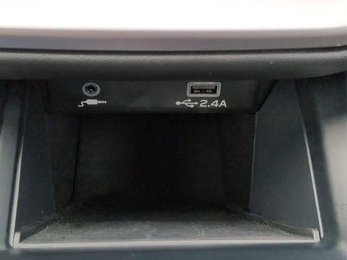 Certified 2023 Subaru Outback image 31