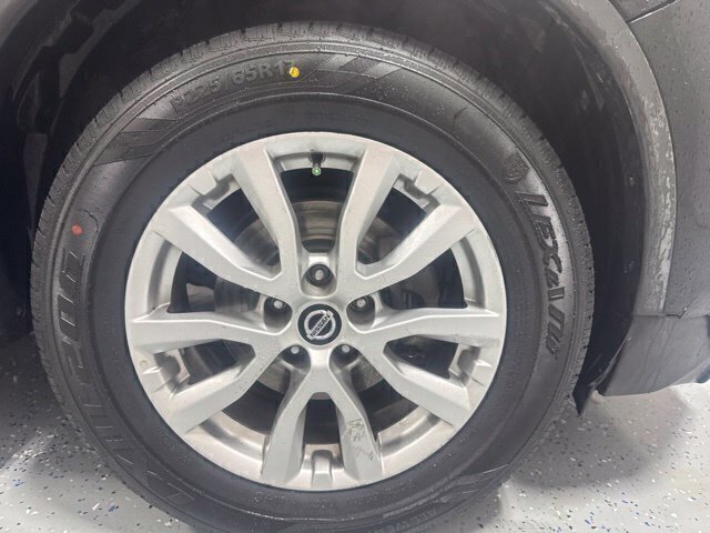 Used 2020 Nissan Rogue SV AWD/4WD image 4
