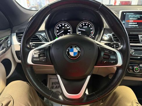 Used 2020 BMW X1 xDrive28i AWD/4WD image 11
