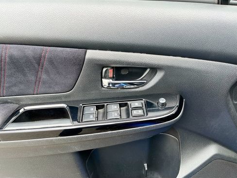 Used 2018 Subaru WRX STI AWD/4WD image 17