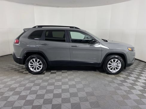 Used 2022 Jeep Cherokee Latitude Lux image 6