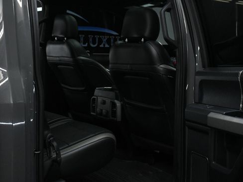 Used 2018 Ford F150 Raptor w/ Equipment Group 802A Luxury AWD/4WD image 59
