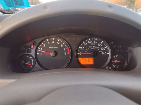 Used 2021 Nissan Frontier SV w/ SV Utility Package image 26