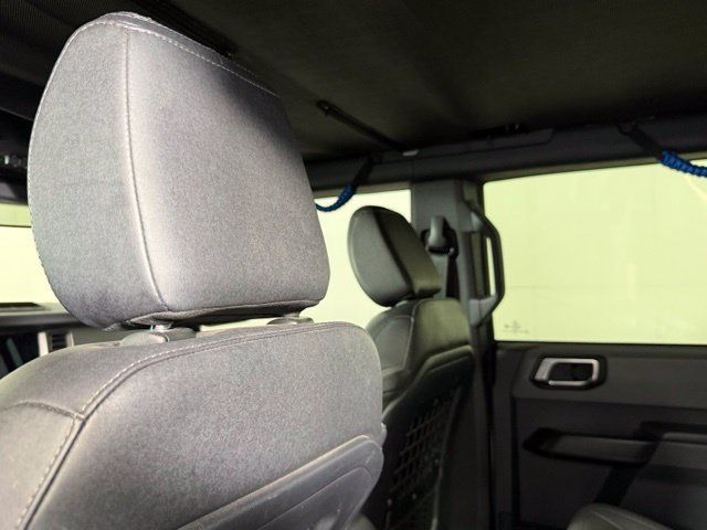Used 2024 Ford Bronco Black Diamond AWD/4WD image 22
