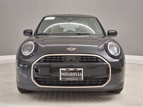 New 2026 MINI Cooper 2-Door Hardtop FWD image 4