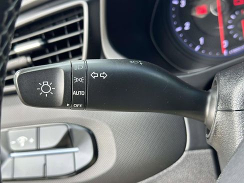 Used 2020 Hyundai Veloster N w/ Performance Package image 15