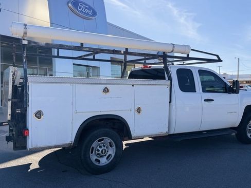 Used 2011 Chevrolet Silverado 2500 W/T image 6