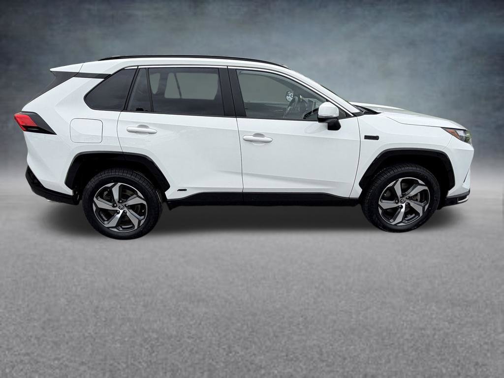 Used 2023 Toyota RAV4 SE w/ Weather & Moonroof Package AWD/4WD image 7