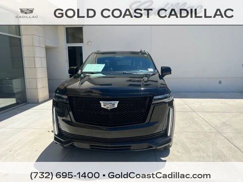 Certified 2021 Cadillac Escalade ESV Sport Platinum AWD/4WD image 5