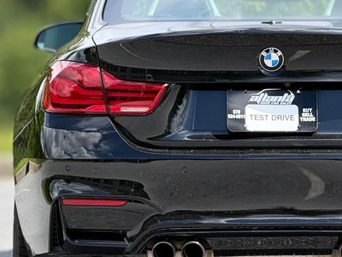 Used 2018 BMW M4 Coupe RWD image 16