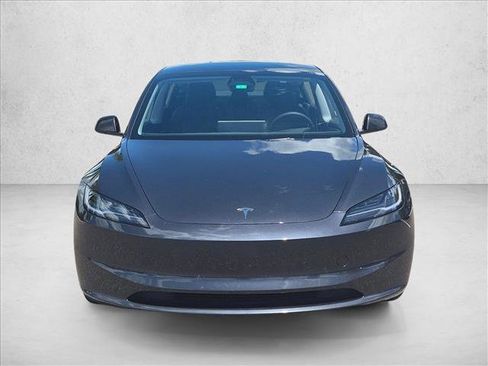 Used 2025 Tesla Model 3 Long Range RWD image 2