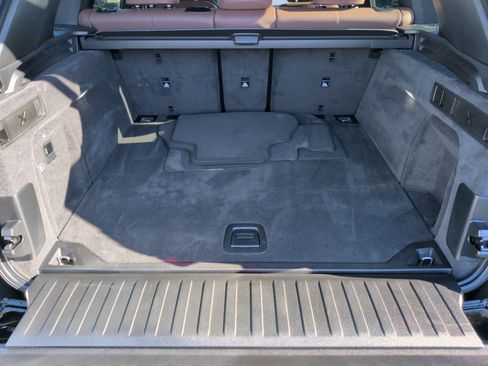 Certified 2022 BMW X5 xDrive40i w/ Executive Package image 42