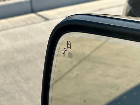 Used 2017 Ford Explorer Sport w/ Equipment Group 401A AWD/4WD image 20