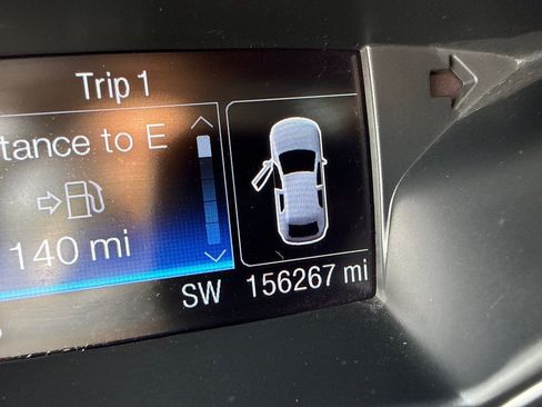 Used 2014 Ford Escape Titanium w/ Equipment Group 401A AWD/4WD image 16